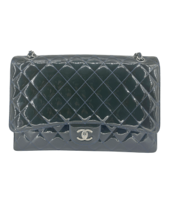 Chanel Classic Maxi Flap