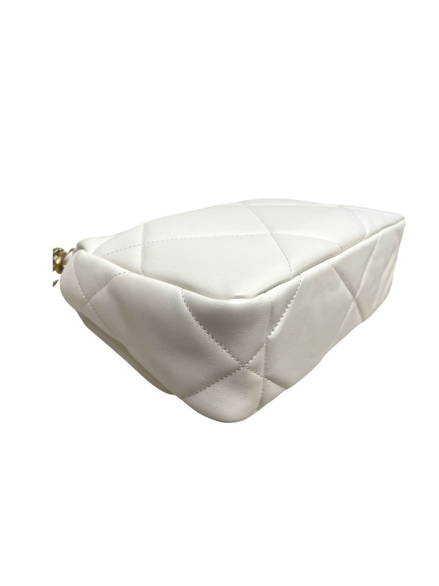 Chanel 19 White Lambskin Small Flap Bag - Image 13
