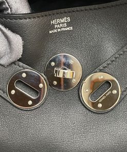 Alternative view of Hermes Lindy 30 Black Swift