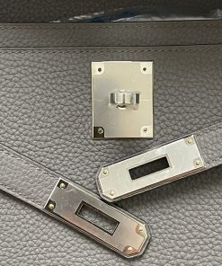 Alternative view of Hermes Kelly Depeches 25 Pouch Etain Togo