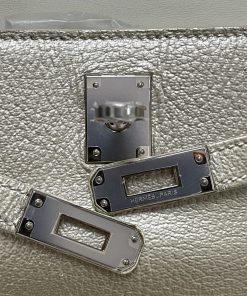 Alternative view of Hermes Kelly Pochette Silver Metallic Chevre