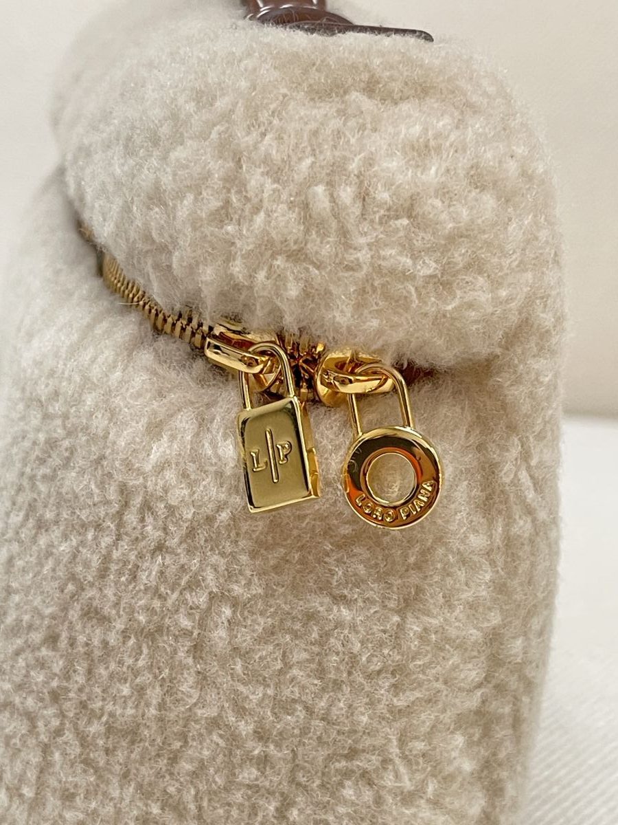 Loro Piana Extra Pocket L19 Creamed honey & Sun Gold Shearling - Image 2