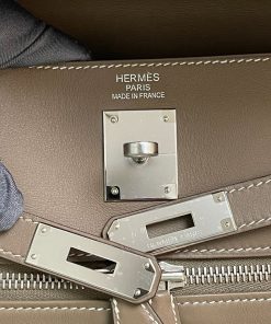 Alternative view of Hermes Kelly 35 Lakis Etoupe Swift