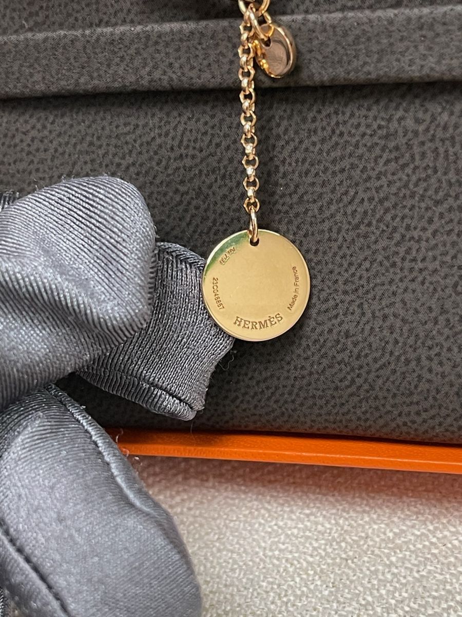 Hermes Ex-Libris Pendant with 1 Diamond - Image 3