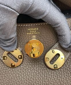 Alternative view of Hermes Lindy 26 Etoupe Clemence