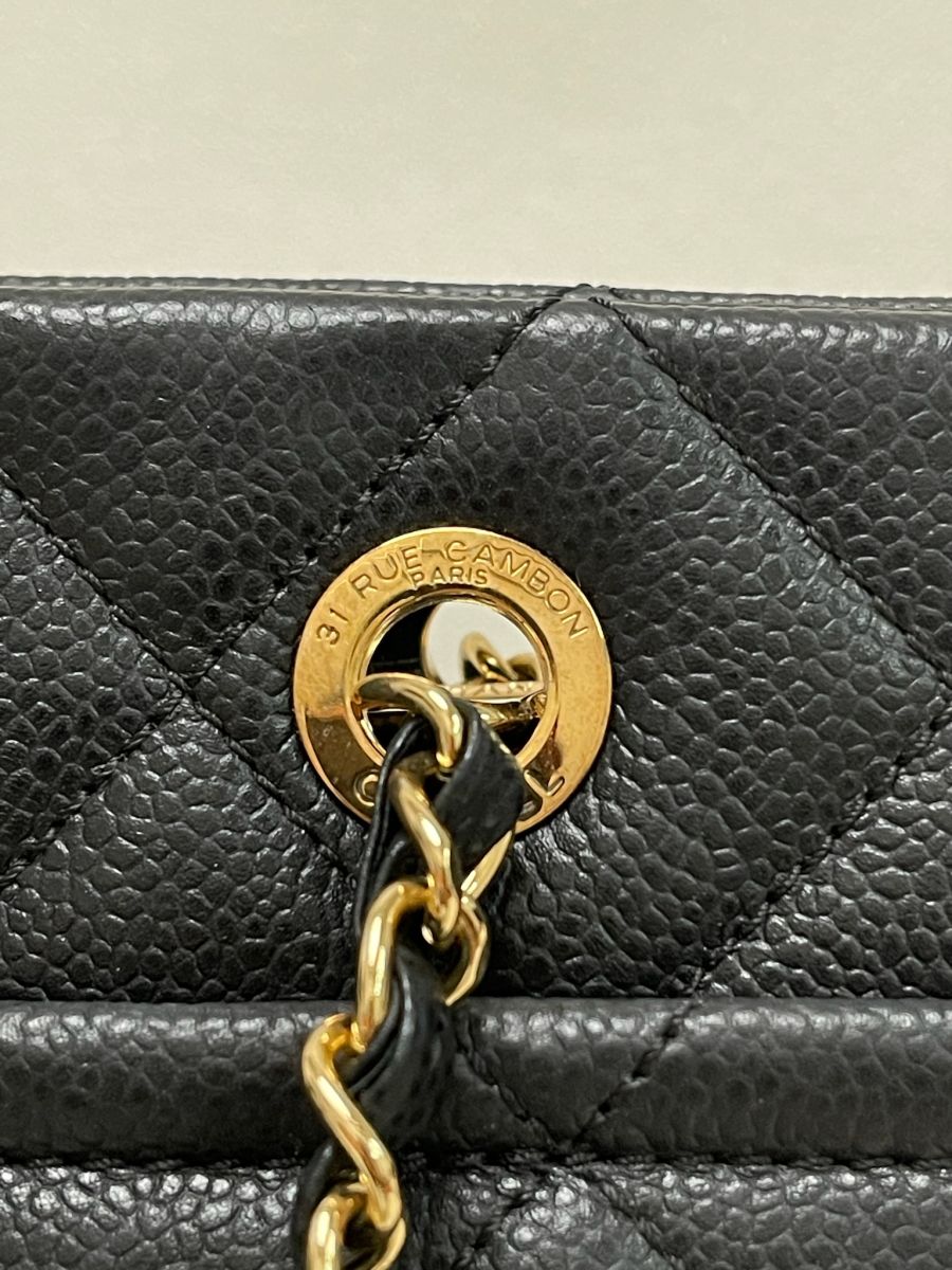 Chanel CC Timeless Black Caviar Grained Calfskin Tote Bag - Image 4