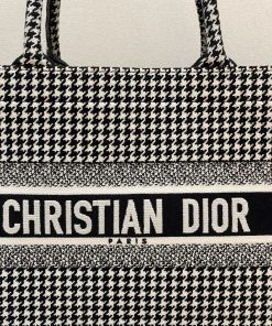 Alternative view of Dior Book Tote Medium